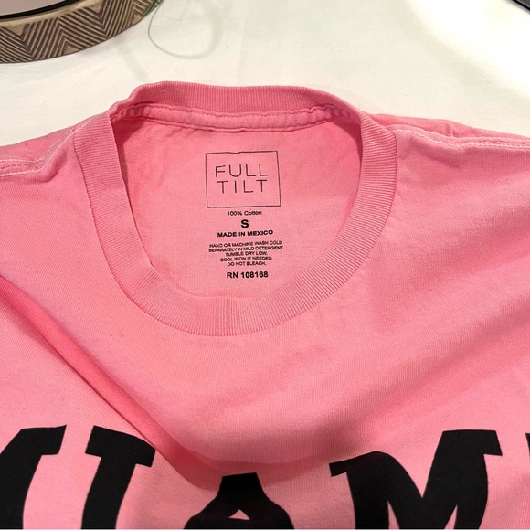FULL TILT Miami Boyfriend Tee.
Multiple Sizes. NWT. - Picture 4 of 4